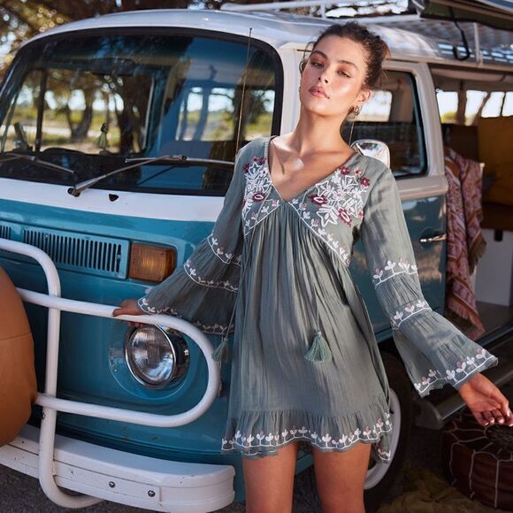 Talisman Aneesa Embroidered Tiered Bell Sleeve Tunic Mini Dress - Picture 1 of 7